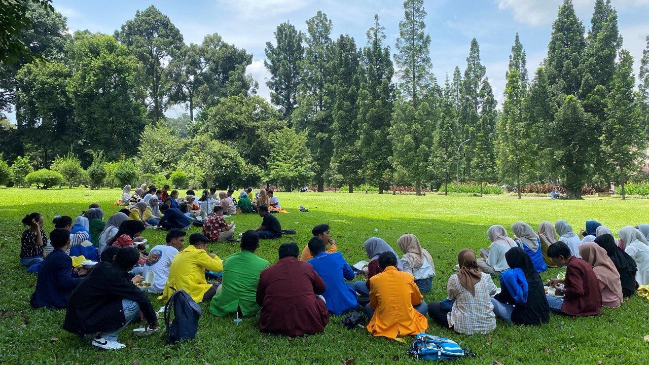 Mahasiswa Program PMM Angkatan 4 UNIDA Kunjungi Kebun Raya Bogor, Belajar Keanekaragaman Hayati