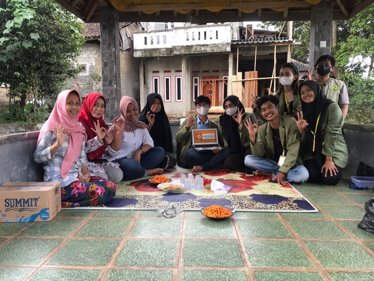 Mahasiswa KKN Desa Pancawati Ajak Para Ibu Belajar Budidaya Ikan dan Digital Marketing